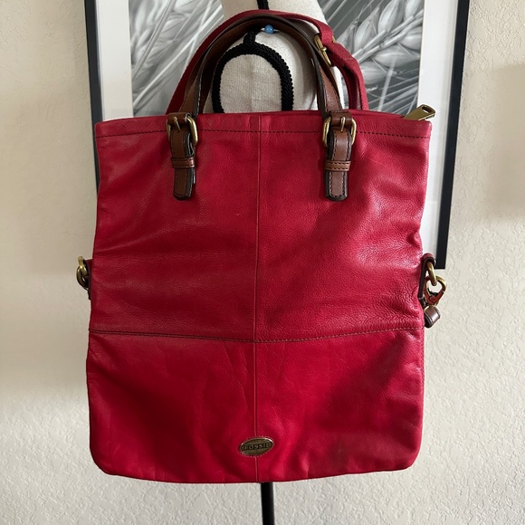 Women's Fossil Explorer Messenger Bag Fold Over Tote Crossbody RED Large - Picture 1 of 10